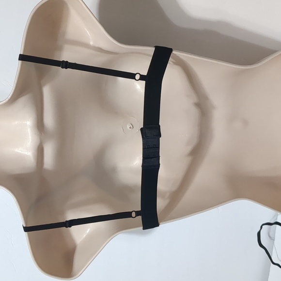 New MeUndies 2 pairs FeelFree Triangle Bralette Size Xs - Picture 3 of 7